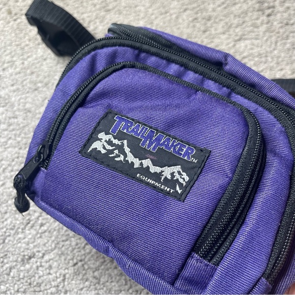 TRAIL MAKER Purple and Black Vintage Fanny Pack - Picture 10 of 10